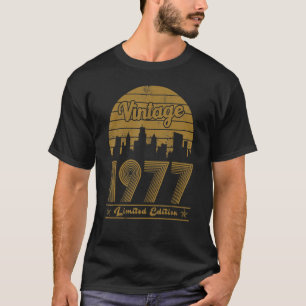 Geburtstag 46 Jahre Geboren 1977 Frauen Männer T-Shirt