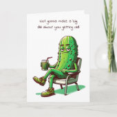 Geburtstag Dill Pickle im Stuhl Karte (Vorderseite)