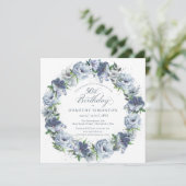 Geburtstag, Dusty Blue Blume Wreath Einladung (Stehend Vorderseite)