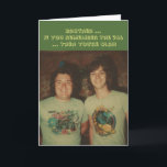 Geburtstag, für einen Bruder, erinnere dich an die Karte<br><div class="desc">Zwei Typ aus den 1970er Jahren,  mit eisernen Löchern auf ihren T - Shirt,  machen einen lustigen Geburtstagsgruß für jeden Geschwister.</div>