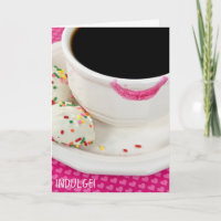 Geburtstag für Ihrlippenstift auf Kaffeetasse
