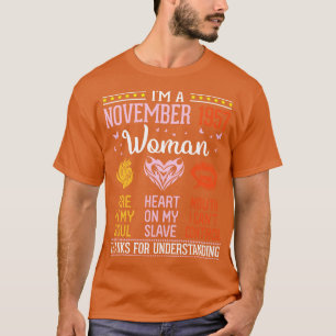 Geburtstag Im November 1957 Frau 63 Jahre Feuer in T-Shirt