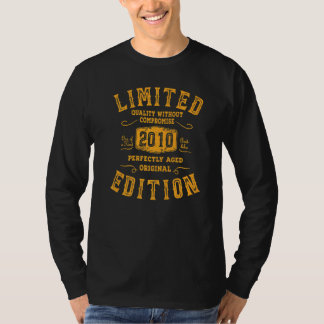 Geburtstag Jahr 2010 Gebrauchte Grunge Vintag T-Shirt