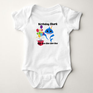 Geburtstags-Baby-Haifisch Baby Strampler
