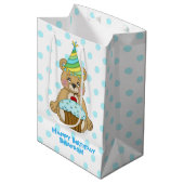 Geburtstags-Jungen-Bär personalisiert Mittlere Geschenktüte (Vorderseite Schrägansicht)