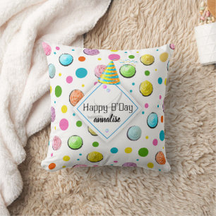 Geburtstags-Kuchen-und Punkt-Monogramm Kissen