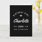 Geburtstags-Mädchen gealtert zur Perfektion Retro Karte (Gelbe Blume)