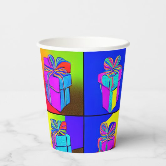 Geburtstagscups mit Geschenkdesign Pappbecher (Rückseite)