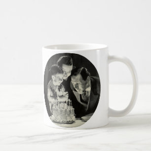 Geburtstagsfeier im Vintage-Stil für Papa mit Kuch Kaffeetasse