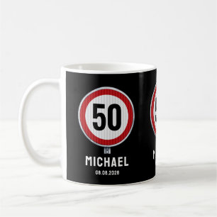 Geburtstagsfeier Verkehrsschild mit individueller Kaffeetasse