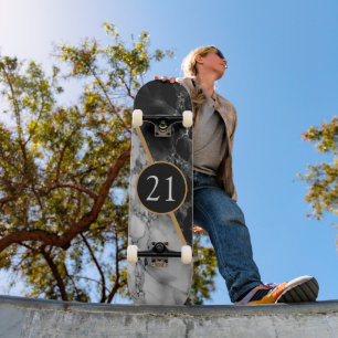 Geburtstagsgeschenk Skateboard Schwarz-weißer Karo