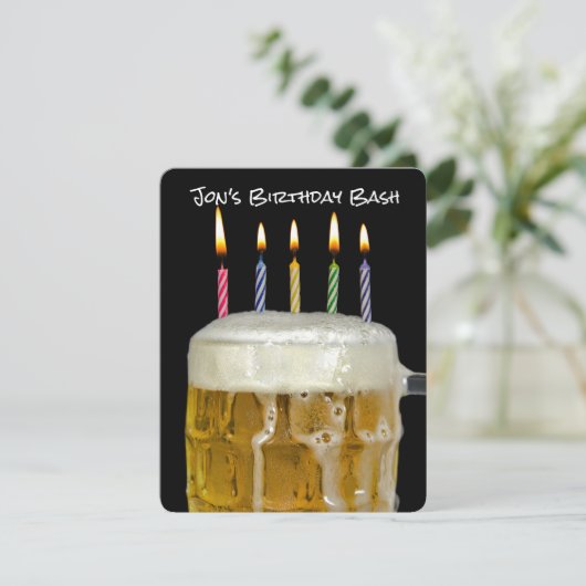 Geburtstagskerze im Bier Einladung (Stehend Vorderseite)