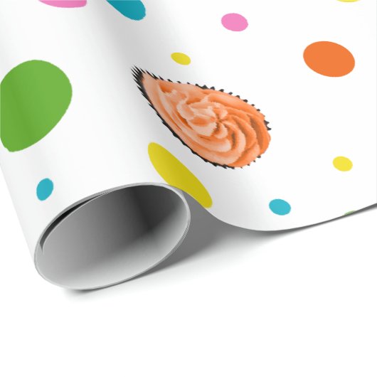 Geburtstagskuchen und -punkte geschenkpapier (Rolleneckpunkt)