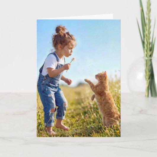 Geburtstagsmädchen mit Katze in Löwenzahn Karte (Vorderseite)