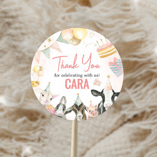 Geburtstagspartei von Tieren aus landwirtschaftlic Runder Aufkleber