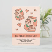 Geburtstagsparty der niedlichen Pfirsichmilch Einladung (Stehend Vorderseite)