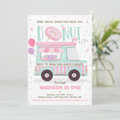 Geburtstagsparty mit Geburtstagsparty Einladung (Stehend Vorderseite)