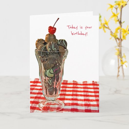 Geburtstagsschokoladentrüffeleiscremebecher Karte (Gelbe Blume)