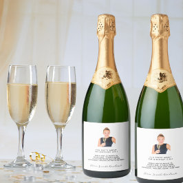 Geburtstagsspass Fakten Biografie Weißes Foto Schaumweinetikett