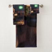 GeckoDev // Personalisiertes Cyberpunk-Programmier Badhandtuch Set (Insitu)