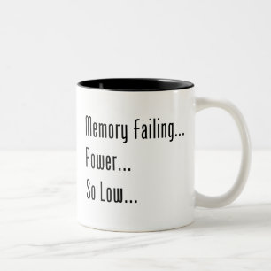 Gedächtnis-Versagen… Power… So niedrig… Zweifarbige Tasse