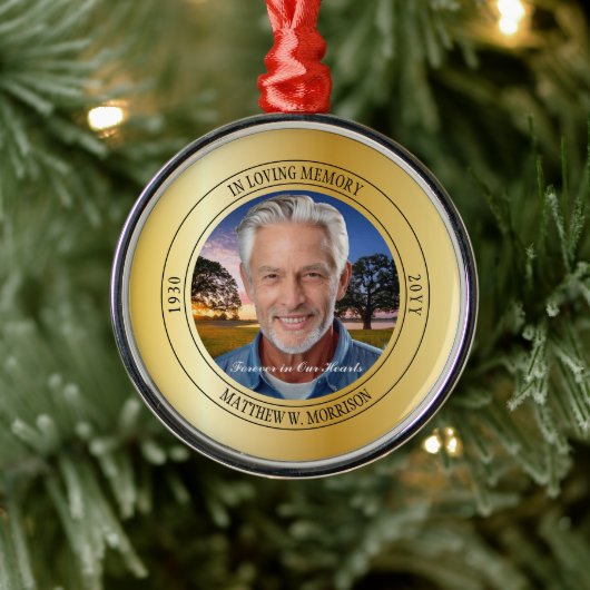 Gedächtniswahre im Gedächtnis des Fotos Ornament Aus Metall (Baum)