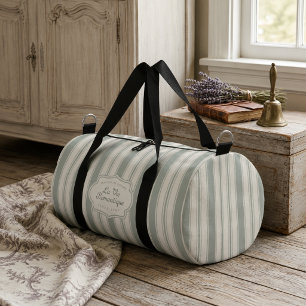 Gedämpfte Salbeistreifen im französischen Landhaus Duffle Bag