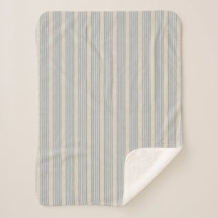 Gedämpfter, abgenutzter blauer Farmhouse-Ticking-S Sherpadecke