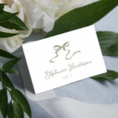 Gedeckte Platzkarte der grünen Bow Tischnummer