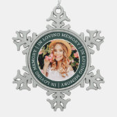 Gedenken an das moderne, maßgeschneiderte Foto der Schneeflocken Zinn-Ornament (Vorderseite)