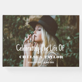 Gedenkfeier für das Foto Gästebuch