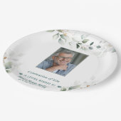 Gedenkfeier zum Foto des grünen Mannes Pappteller (Schrägansicht)