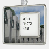 Gedenkkräne des Zweiten Weltkriegs I Rahmen-Ornament Silber (Links)