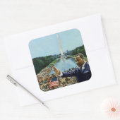 Gedenkrede 2001 quadratischer aufkleber (Umschlag)