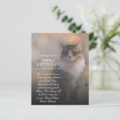 Gedenkstätte des rechten Fotos (Stehend Vorderseite)