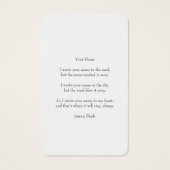 Gedenkstätte für die weißen Rosen und Grünpflanzen (Rückseite)