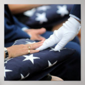 Gedenkstätte für geflochtene Flags Poster (Vorne)