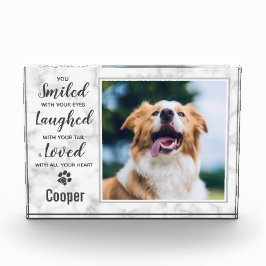 Gedenkstätte für Hunde Fotoblock