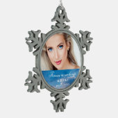 Gedenkstätte für immer in unseren Herzen Foto blau Schneeflocken Zinn-Ornament (Links)