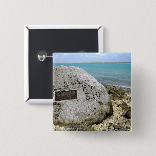 Gedenkstätte für Kriegsgefangene auf Weckend Insel Button (Vorne & Hinten)