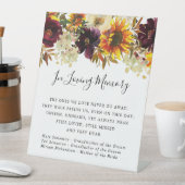 Gedenkstätte für rustikal-gelbe Sonnenblumen Sockelschild (In Situ)