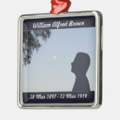 Gedenkstätte für Silhouetten - Junge Male Silbernes Ornament (Links)