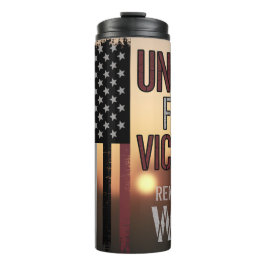 Gedenkstätte für Veteranen des Zweiten Weltkriegs Thermosbecher