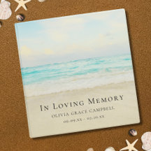 Gedenkstätte oder Beerdigung am Strand