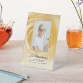 Gedenkstätte zur Beerdigung der Blume White Rose Sockelschild (In SItu)