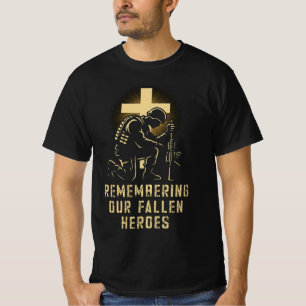 Gedenktag Erinnern an unsere gefallenen Helden US  T-Shirt