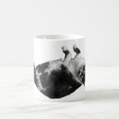 Gedreht Feline Morning Tasse (Mittel)