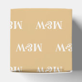 Geeignet für ein weißes Monogramm Kamelgeschenk Geschenkschachtel (Oben)
