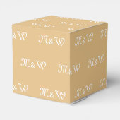 Geeignet für ein weißes Monogramm Kamelgeschenk Geschenkschachtel (Rückseite)