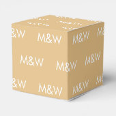 Geeignet für ein weißes Monogramm Kamelgeschenk Geschenkschachtel (Rückseite)